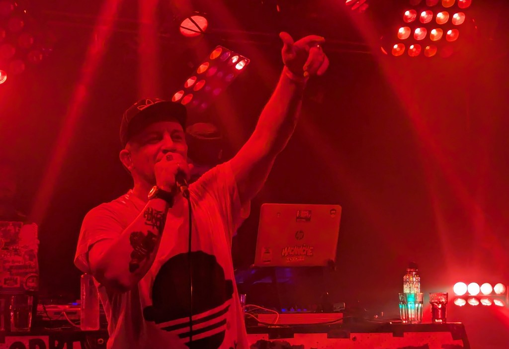 S-a stricat Vama Veche? O repară concertul lui Macanache de la&nbsp;Sandalandala