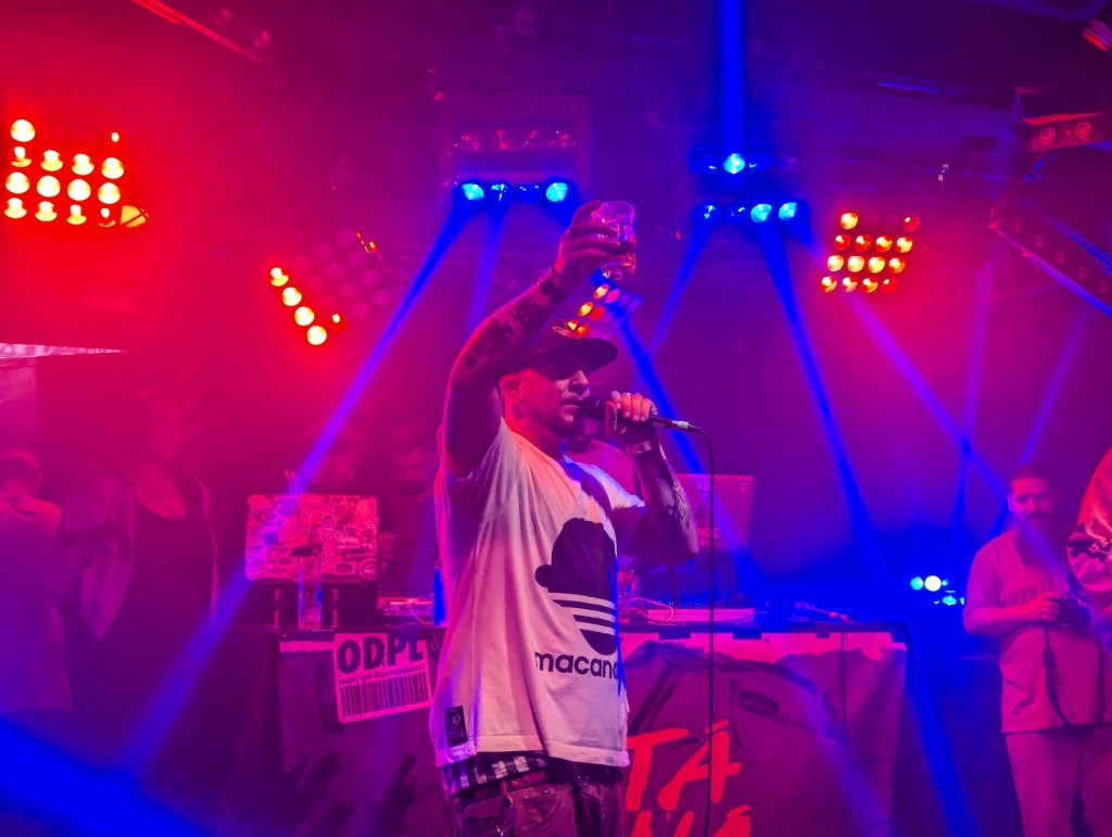 Un deceniu de „Ăsta sunt eu”. Interviu cu Macanache despre viața de artist, soția lui, Diana, și proiectele sale de&nbsp;viitor