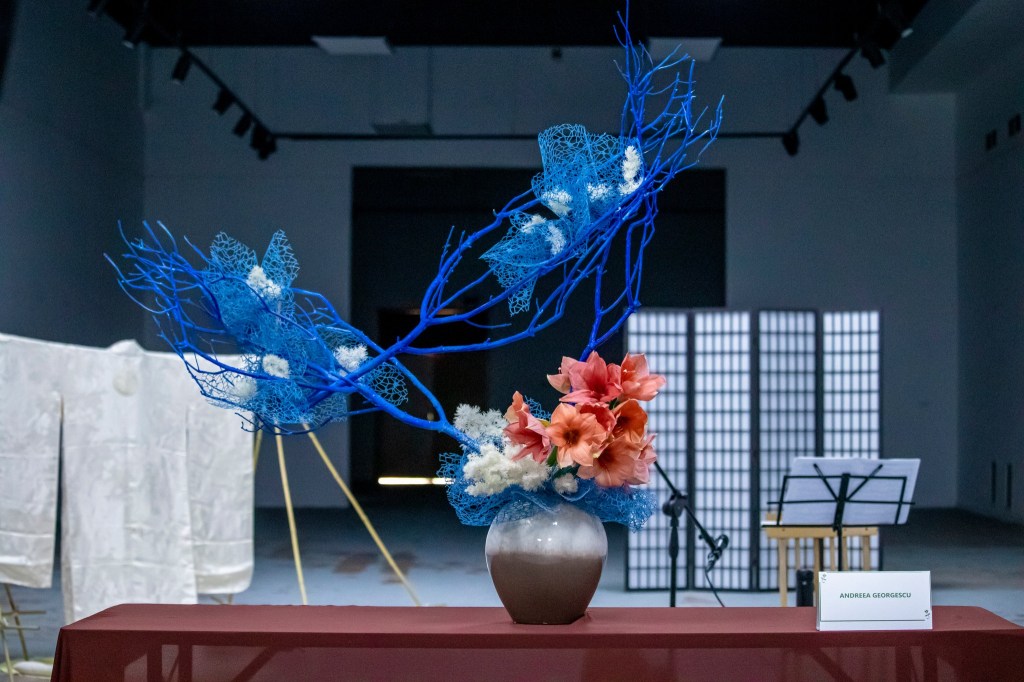 Arta ikebana, celebrată în București | Festivalul Zăpezii, o invitație la descoperirea subtilității culturii japoneze