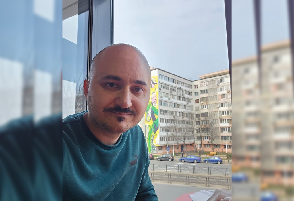 De la pasiunea pentru adidași la descoperirea cartierelor | Interviu cu YouTuberul Sebastian Petre despre vechiul București, transformările orașului și&nbsp;metrou