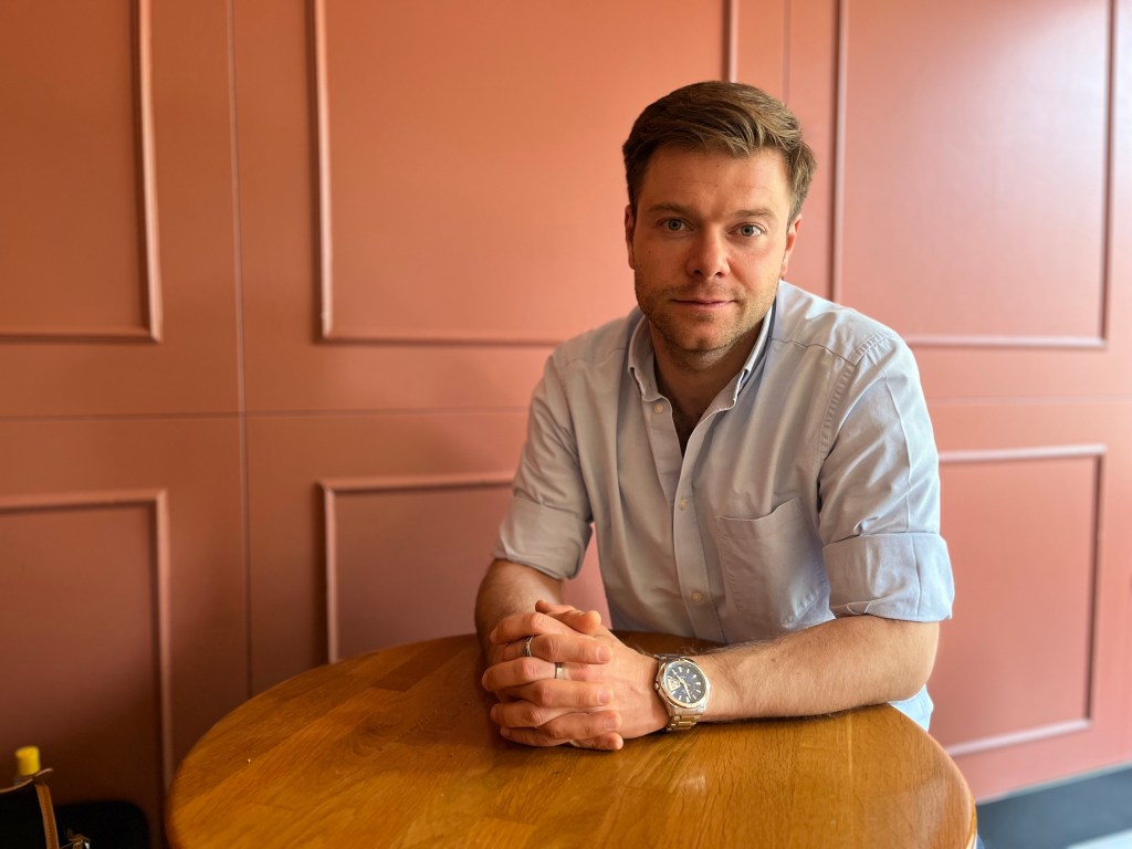 De la comunism la democrație | Interviu cu Andrei Galiță, cercetător C.N.S.A.S., despre propagandă, cenzură și&nbsp;cultură