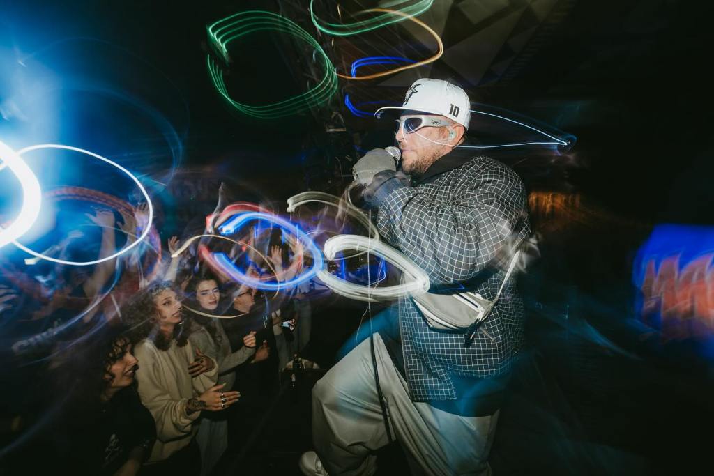 10 ani de muzică și poezie urbană | Concert aniversar Macanache @ Form Space, Cluj-Napoca, 13&nbsp;noiembrie