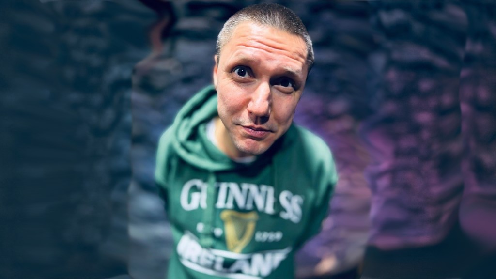 Interviu de pus pe gânduri | Omu Gnom, despre hip-hop, autenticitate și versuri cu sens: „Muzica asta mi-a dat șansa să fac și terapie și să fiu și&nbsp;terapeut”