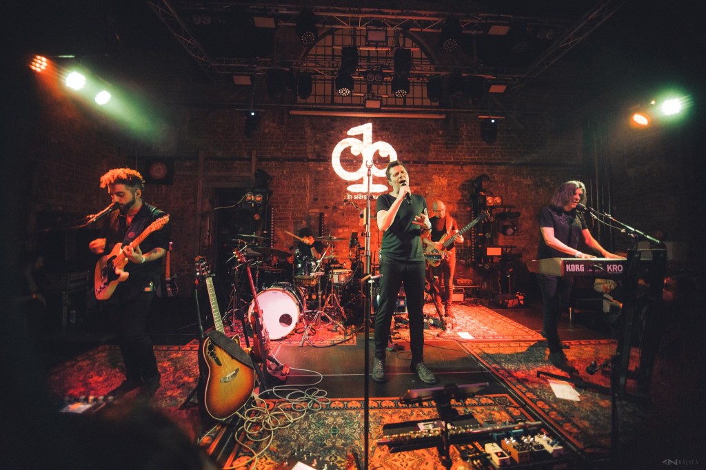 Săptămâna aceasta în București: byron • Aniversare 19 ani @ Expirat | ImpulseDNB #01: Whiney @ B52 | Till Lindemann @ Romexpo | Caliu de la Clejani @ nJoy | Târgul Sfântului Nicolae @ MȚR | EnKore: Hard Rave • Koreporation 003 @&nbsp;Encore