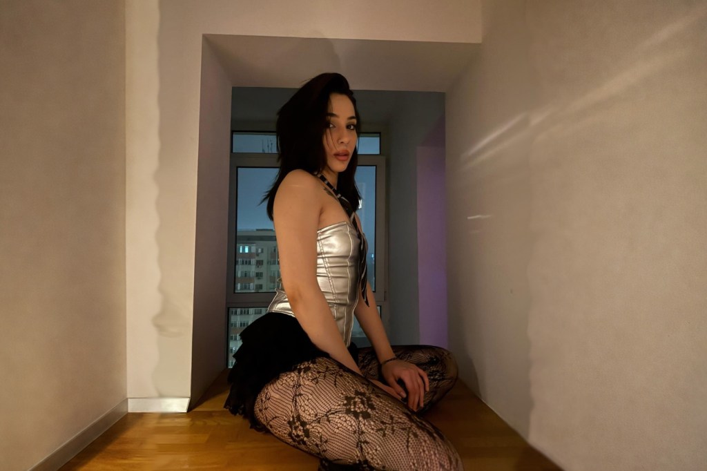 MU/SA: „Mă văd ca o povestitoare care pune muzica pe care o iubește” | Interviu despre parcursul ei artistic, scena techno din București și echilibrul dintre job, studii și&nbsp;pasiuni