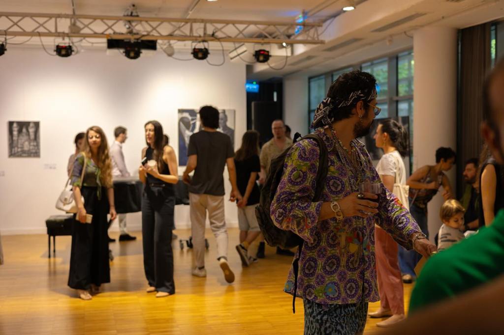 Fiți cu-Minți Creative Fest 2026 | Ingrid Odette: „Festivalul transformă Bucureștiul, Clujul și Timișoara în spații vii de expresie&nbsp;artistică”