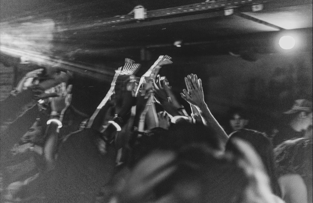 Muzică, natură și comunitate | Peace, Love & Bass by Dystopix @ La Metrou, 15-17&nbsp;mai